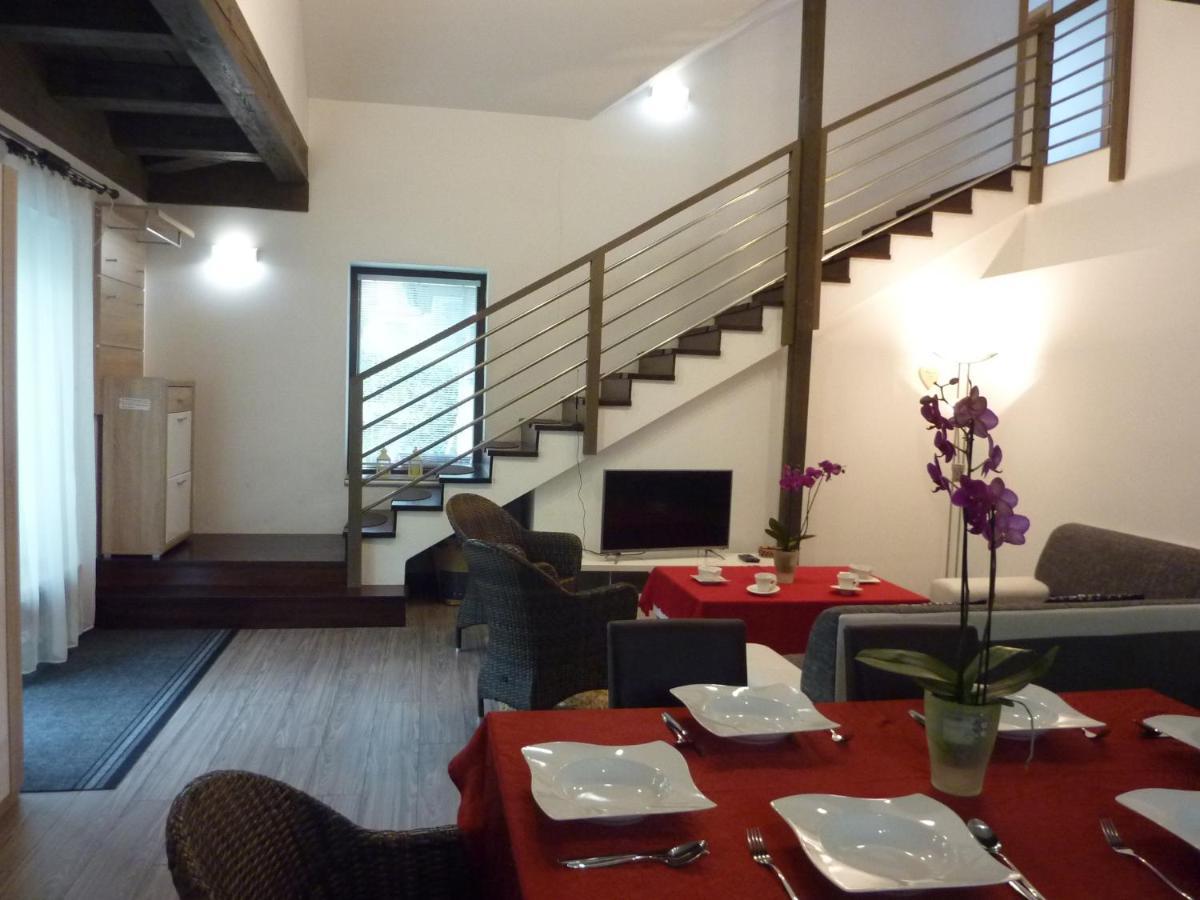 Velky Apartman V Rodinnom Dvojdome, Free Parking Kosice Bagian luar foto